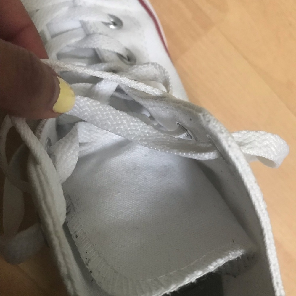 Converse - Picture 4 of 4